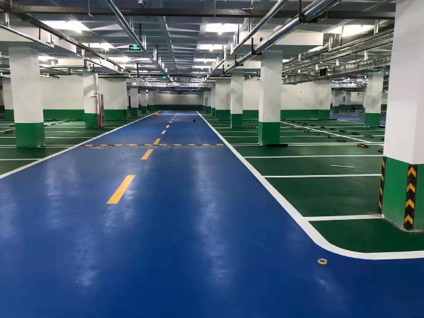 什么是聚氨酯超耐磨地坪？以及聚氨酯超耐磨地坪的優(yōu)勢(shì)特點(diǎn)有哪些？